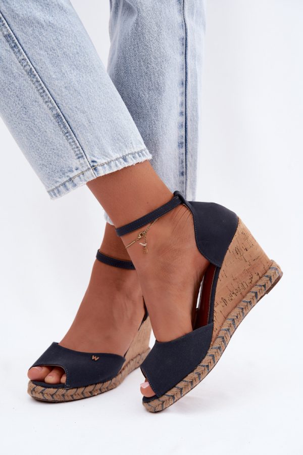 navy blue Buskin model 229279 Step in style