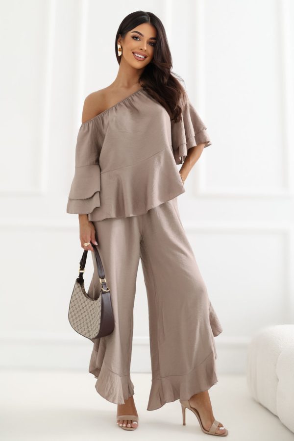 Beige Set in Pants, Trousers, Shorts with Spandex and Viscose