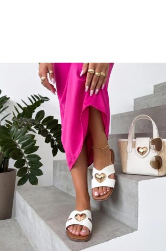 1130696 White Flip-flops....Fabric and Heel Height