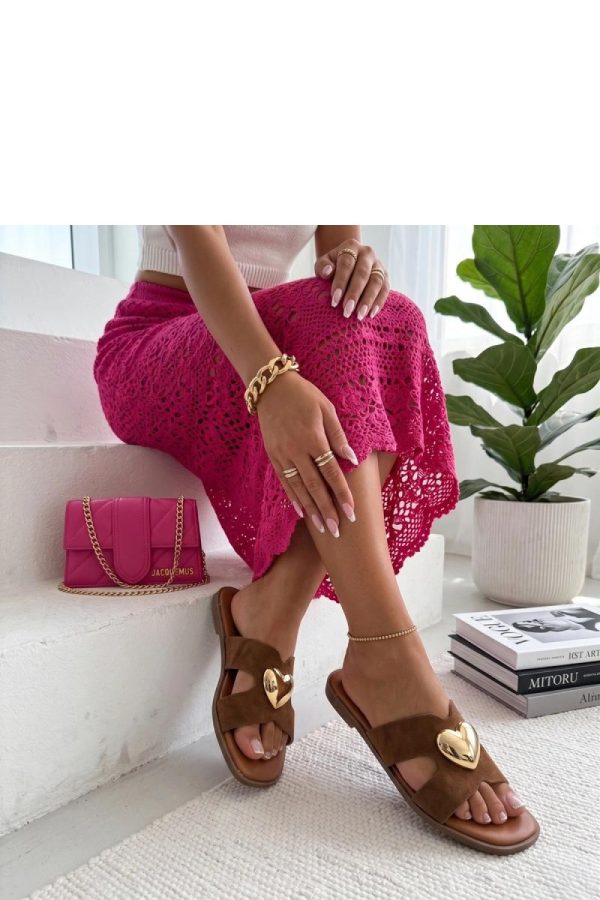 Brown Flip-flops.Fabric and Heel Height
