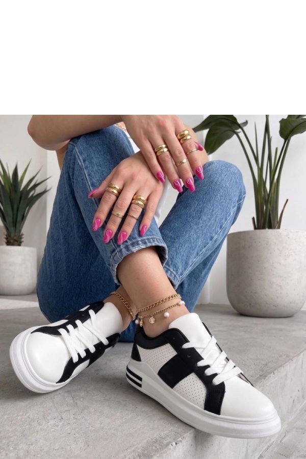 White Sport Shoes..Fabric, Footbed and Platform Height