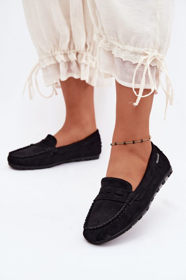 black Mocassin model 229739 Step in style