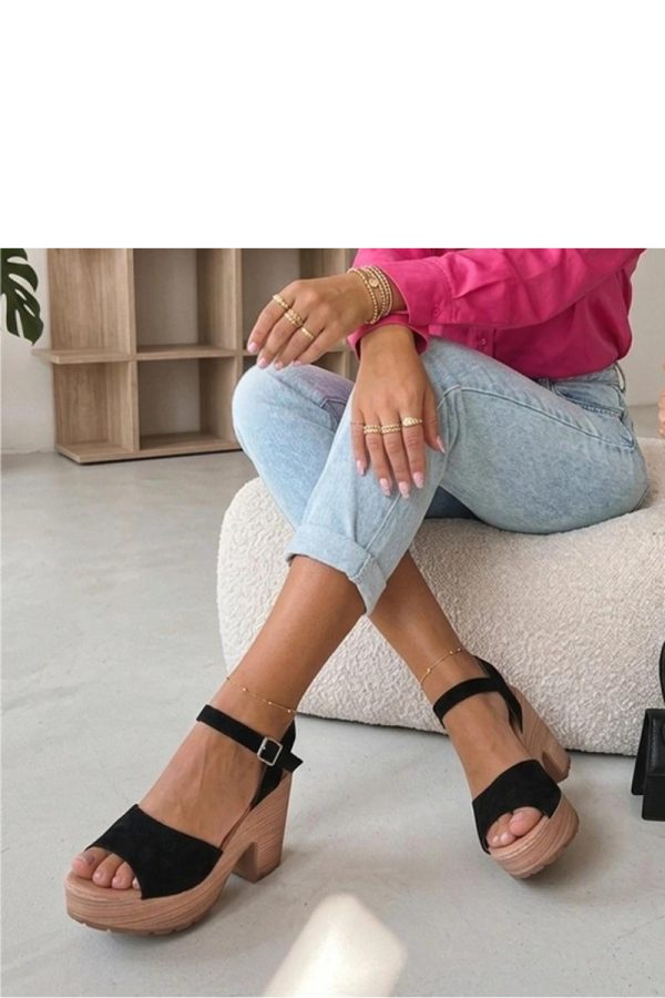 black Heel sandals model 229782 Solea