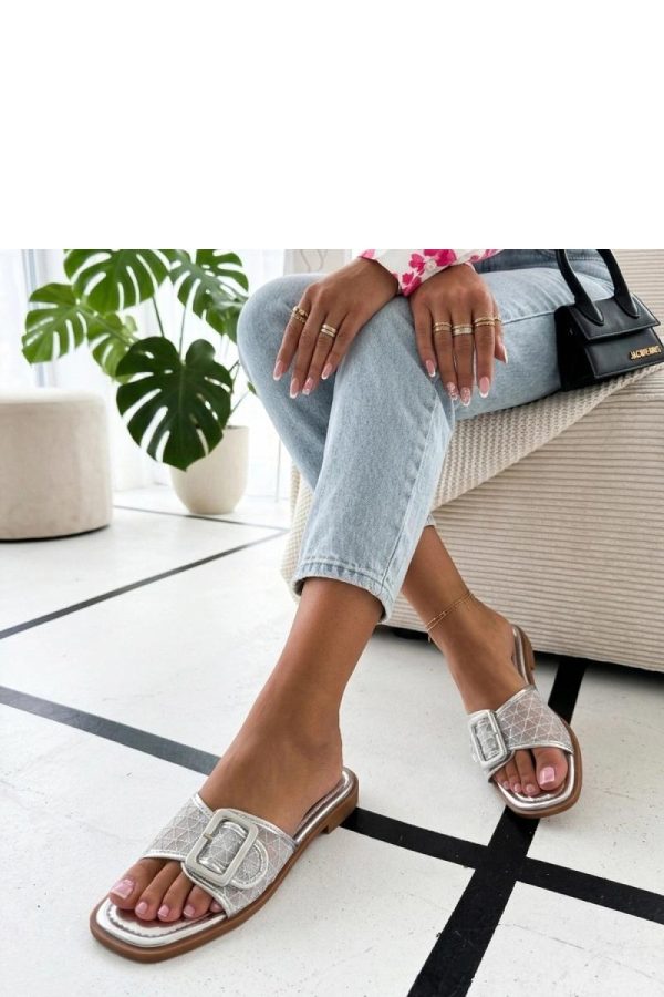 Grey Flip-flops in Sandals & Flip-Flops For Women with Fabric, Footbed and Heel Height