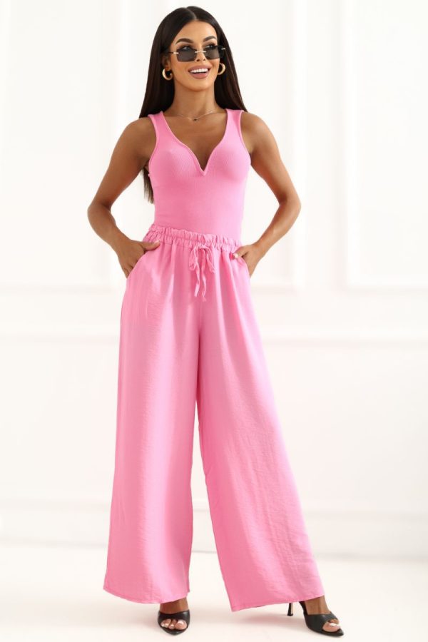 Pink Women Trousers in Pants, Trousers, Shorts with Cotton and Viscose