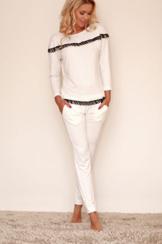 Beige Set in Women`s Pyjamas, Sleepwear Sets with Spandex and Viscose