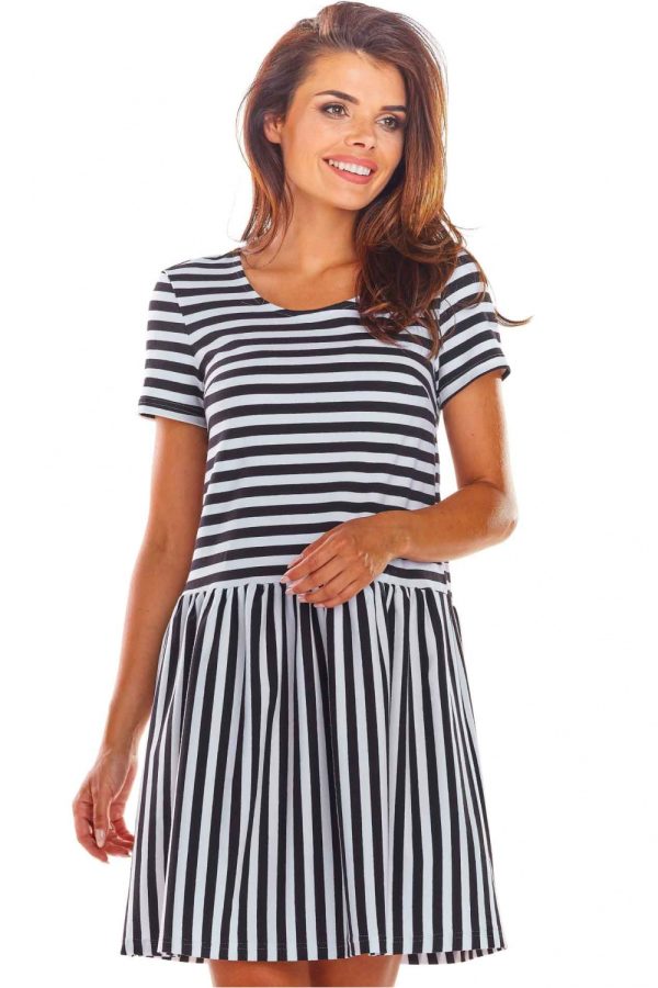 black Daydress model 133599 Infinite You