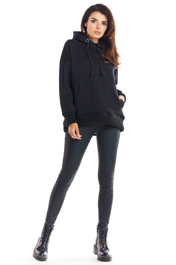 black Sweatshirt model 139619 Infinite You