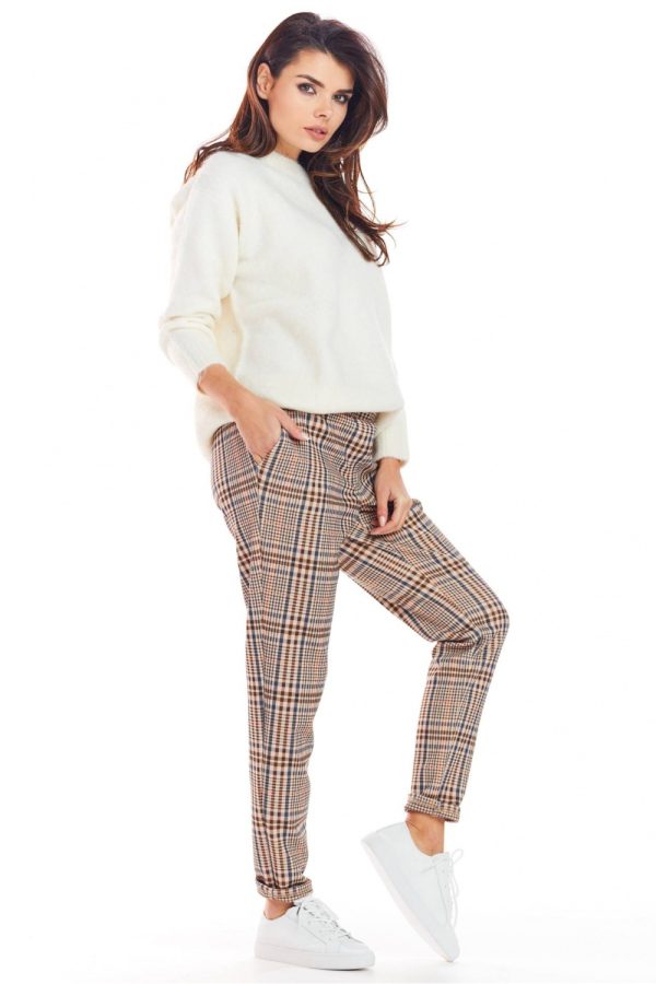 Brown Women Trousers in Pants, Trousers, Shorts with Spandex and Polyester
