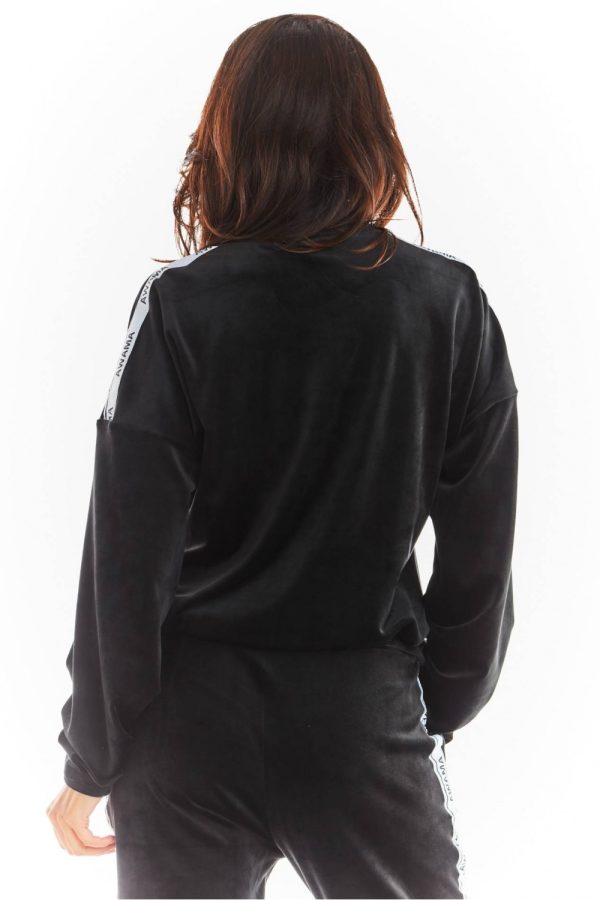 Black Sweatshirt in Sweatshirts For Women with Polyester and Spandex