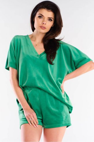 Green Shorts in Shorts For Women, Crop Pants with Polyester and Spandex