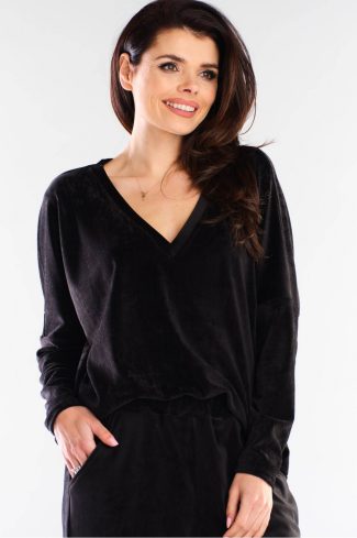 Black Sweatshirt in Sweatshirts For Women with Polyester and Spandex