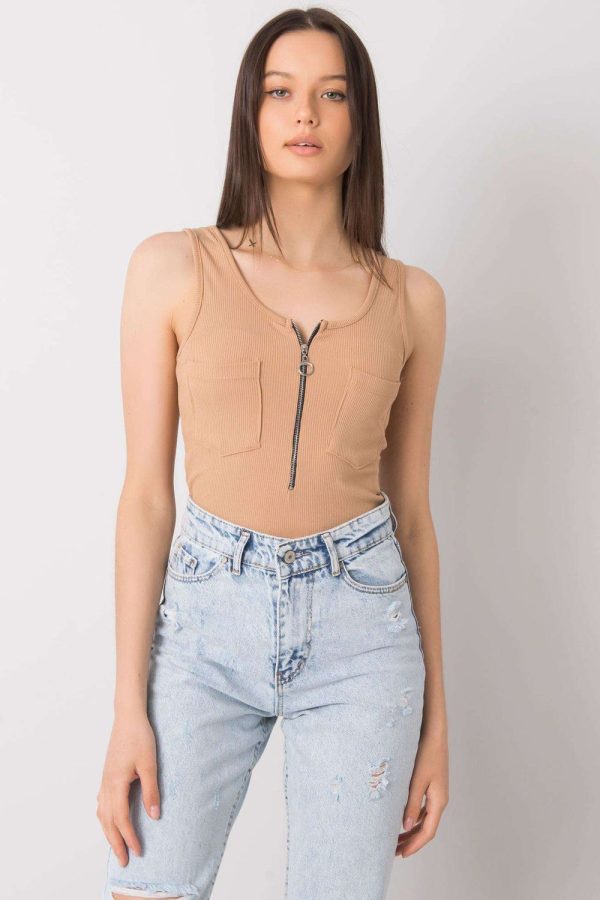 brown T-shirt model 167385 Italy Moda