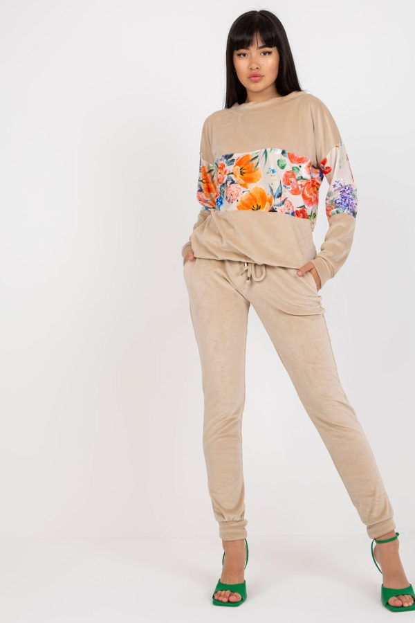 Beige Set in Pants, Trousers, Shorts with Spandex and Viscose
