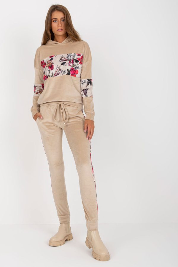 Beige Set in Pants, Trousers, Shorts with Spandex and Viscose