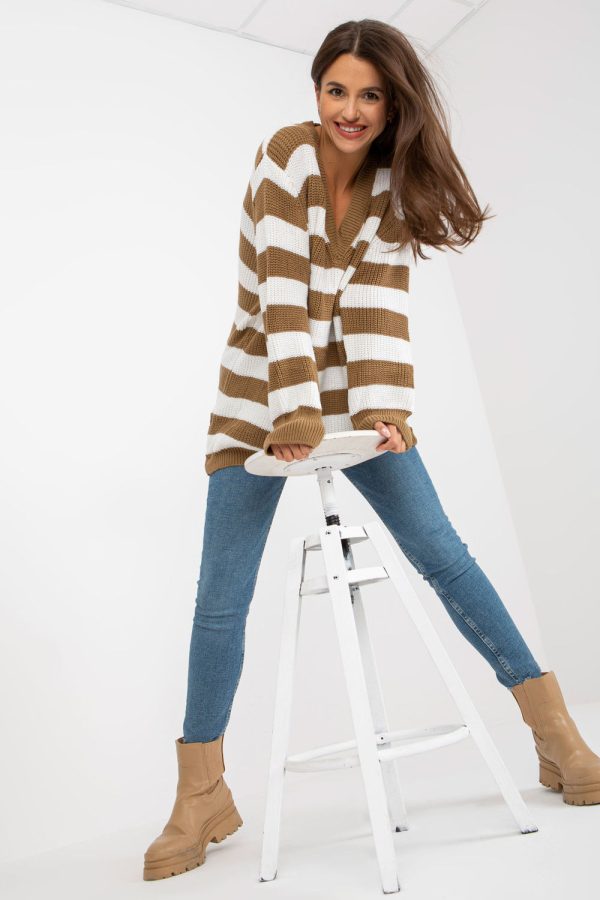 Beige Jumper in Sweaters, Pullovers, Jumpers, Turtlenecks, Boleros, Shrugs with Acrylic and Wool
