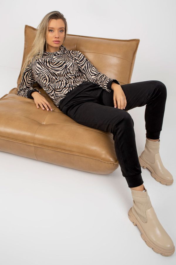 Beige Set in Pants, Trousers, Shorts with Cotton and Spandex