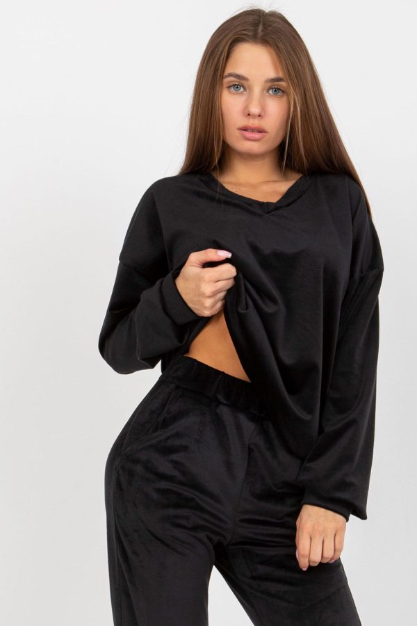 Black Sweatshirt in Sweatshirts For Women with Spandex and Polyester