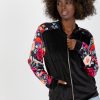 Black Sweatshirt in Sweatshirts For Women with Spandex and Viscose