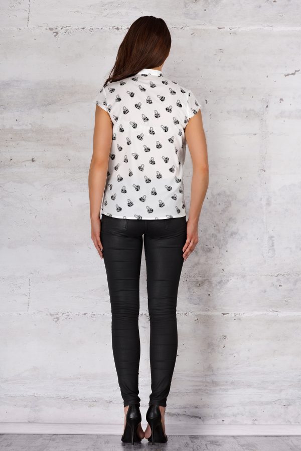 beige Shirt model 42731 Infinite You