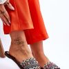Black Flip-flops in Sandals & Flip-Flops For Women with Fabric and Footbed