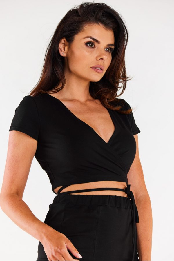 black Blouse model 181239 Infinite You