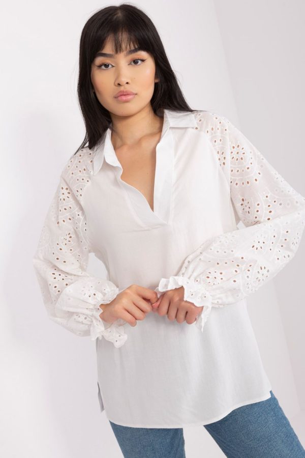 beige Blouse model 182076 Lakerta
