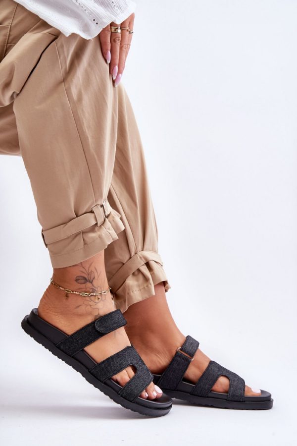 Black Flip-flops in Sandals & Flip-Flops For Women with Fabric, Footbed and Platform Height