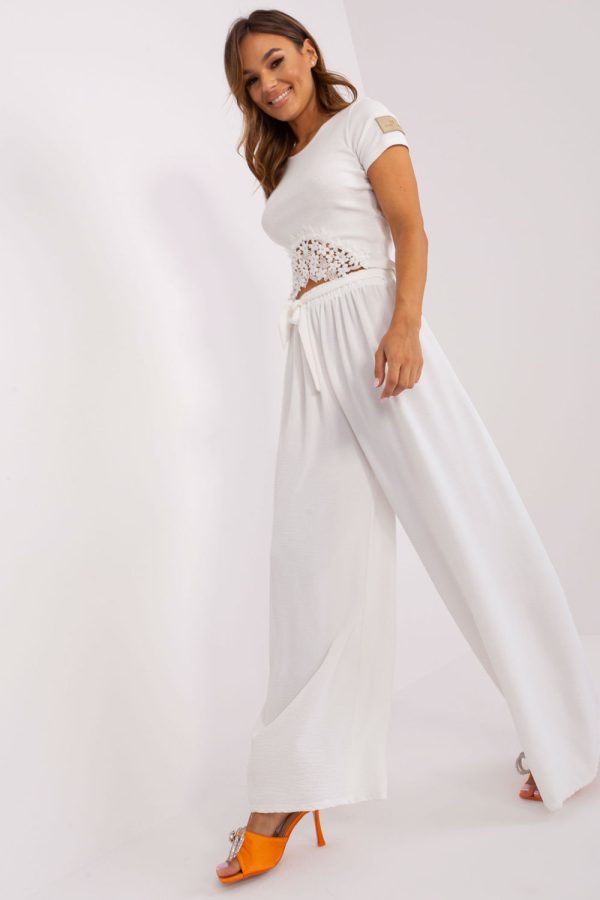 Beige Women Trousers in Pants, Trousers, Shorts with Spandex and Polyester