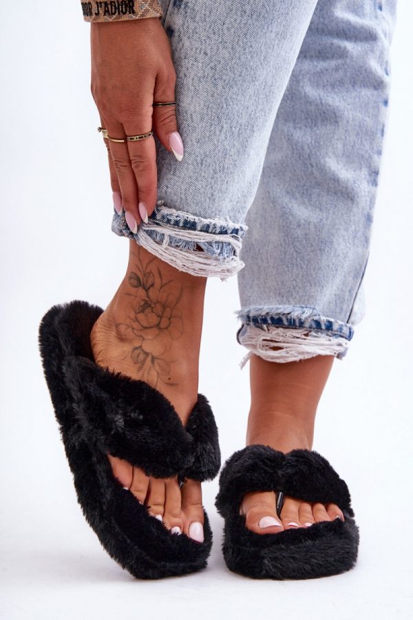 black Japanese flip-flops model 183601 Step in style