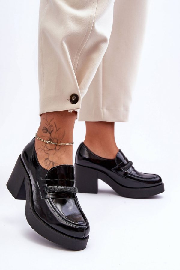 Black Heeled Low Shoes