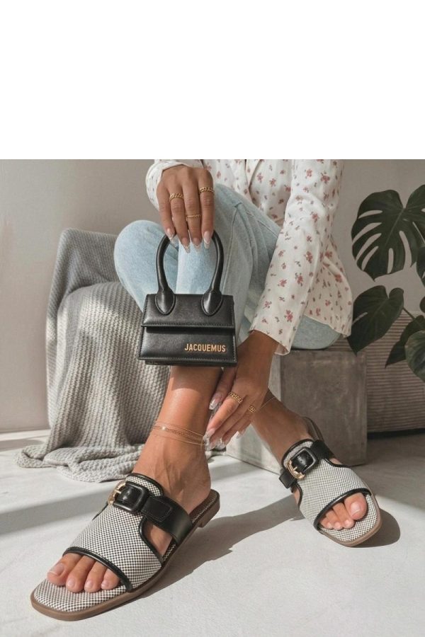 Black Flip-flops in Sandals & Flip-Flops For Women with Fabric, Footbed and Heel Height